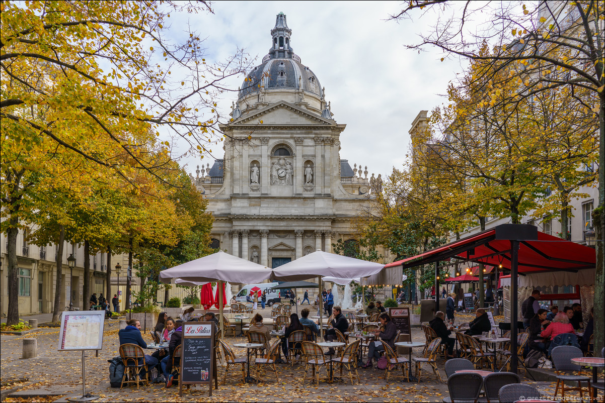 Parijs Place de Sorbonne